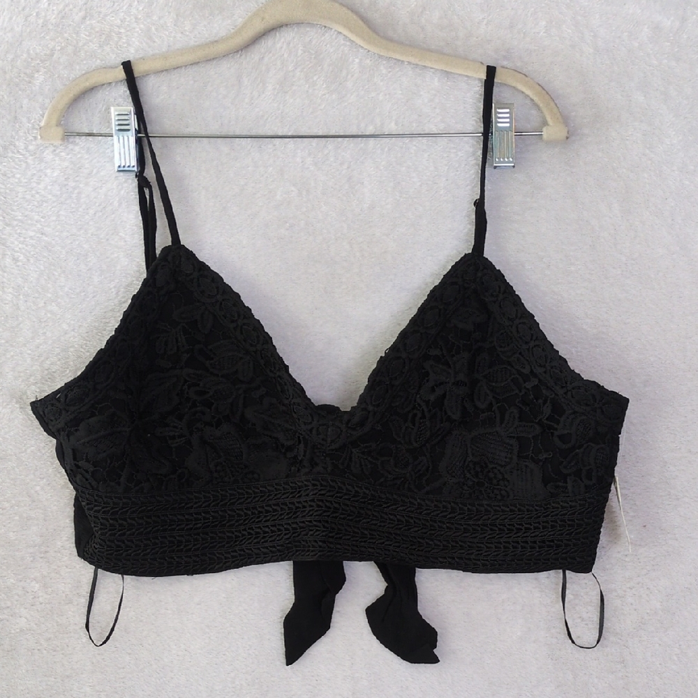 Aeropostale Womens Black Lace Boho Crop Top Size L